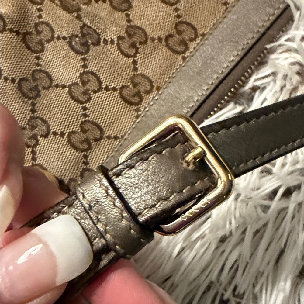 💕 GUCCI Beige/Silver GG Canvas Pochette Bag - 💯Authentic 💕 - Picture 13 of 14